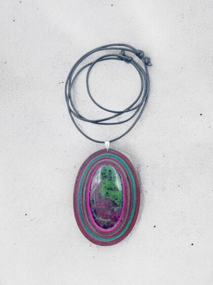 Naszyjnik z kamieniem - Rubin w zoisycie 003