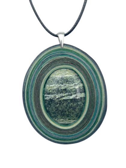 Naszyjnik z kamieniem - Opal szwajcarski 003